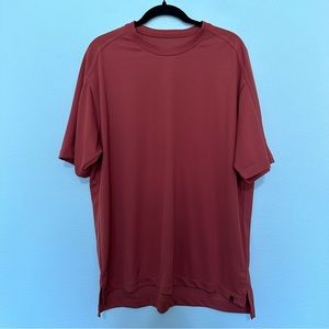 Woolrich lava athletic moisture wicking mens short sleeve top size XL lava color